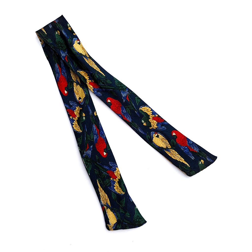 PARROTS OF PERU LUXURY SILK SCRUNCHIE - Happily MeCo