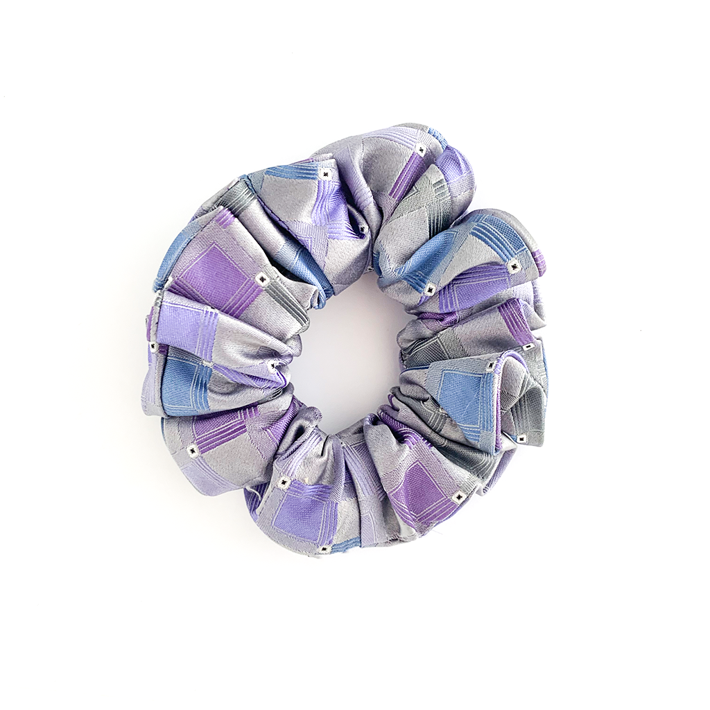 SUNDAY RAIN LUXURY SILK SCRUNCHIE