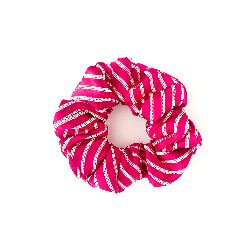 BLUSHED BUBBLES LUXURY SILK SCRUNCHIE