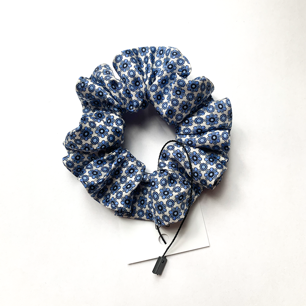 DAHL SUNSET LUXURY SILK SCRUNCHIE