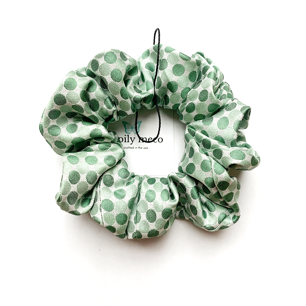 LA NOSTRA GLORIA LUXURY SILK SCRUNCHIE
