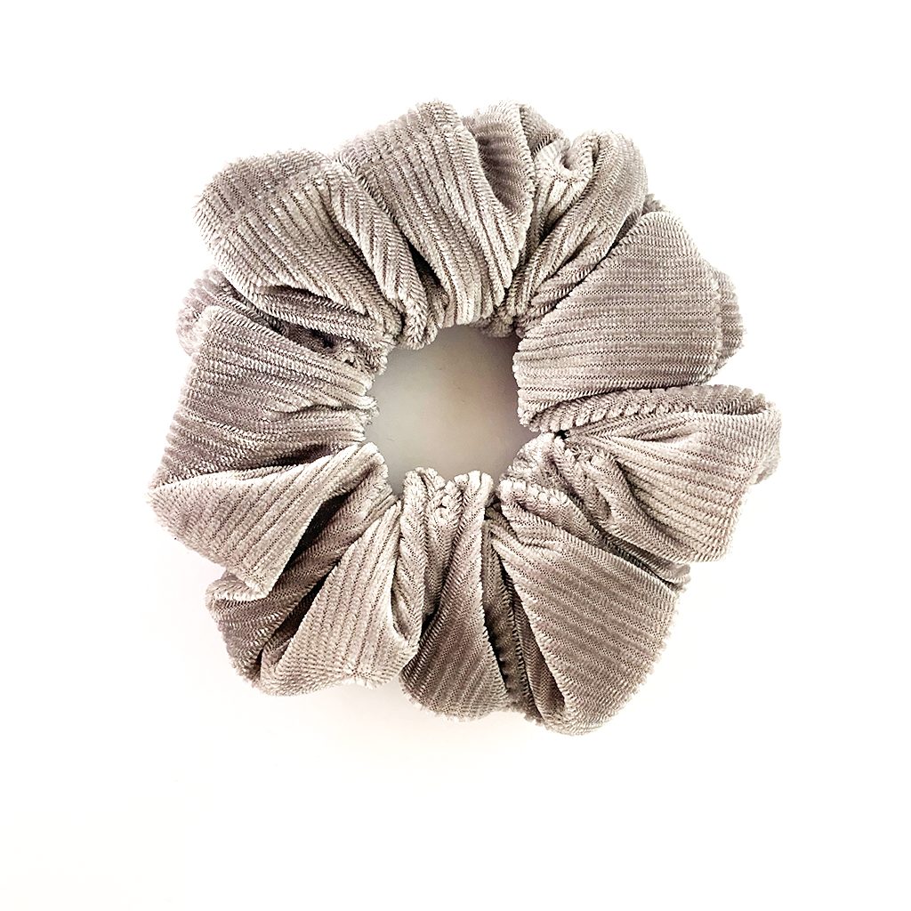 wake up calls luxury scrunchie || PLUSHIES