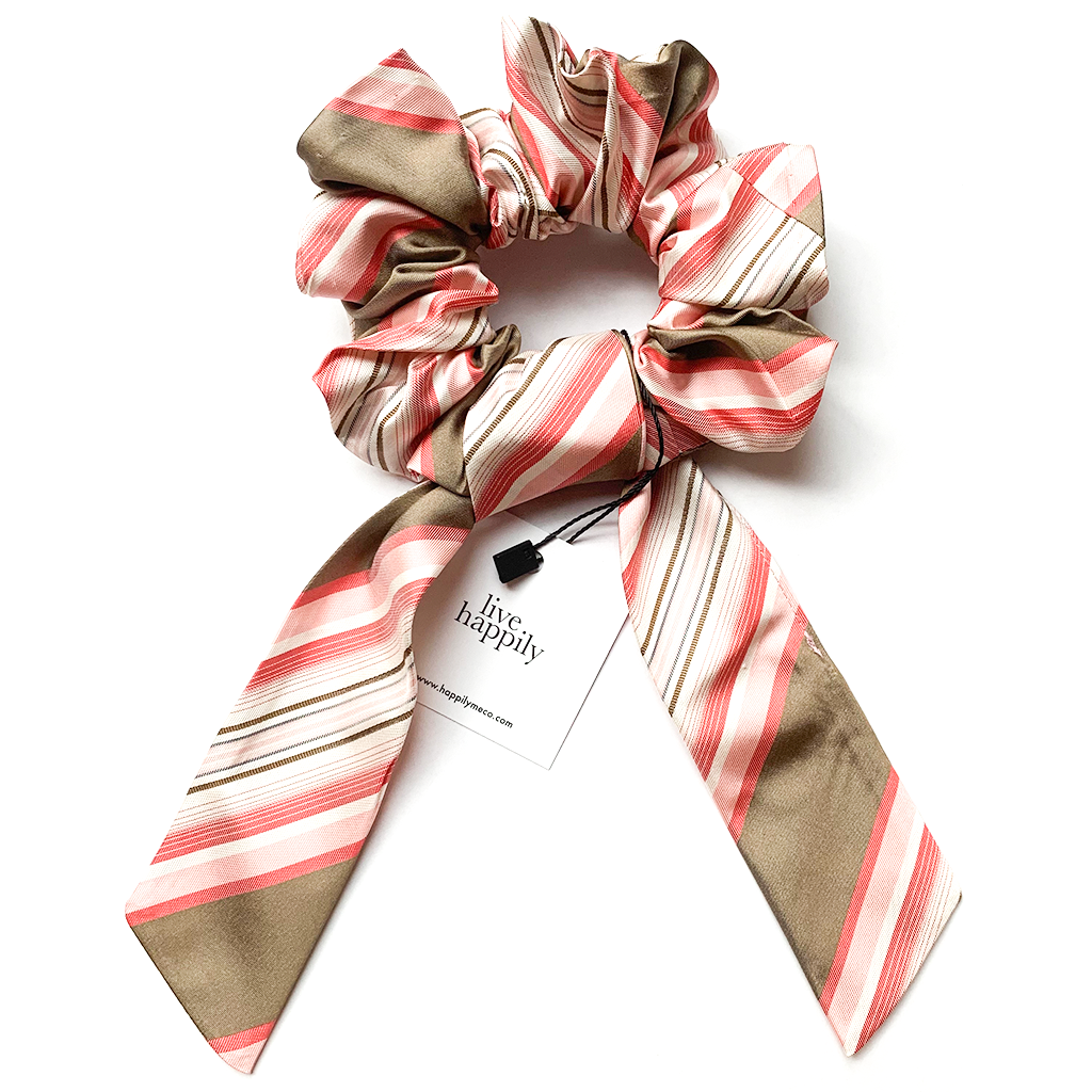 SANDRA SINGS LUXURY SILK SCRUNCHIE