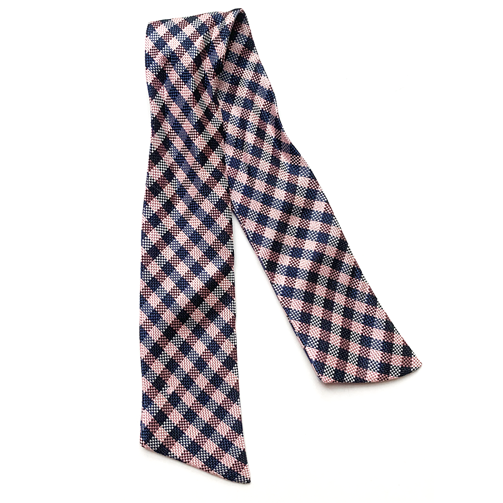 STOLEN PASSES LUXURY SILK SCRUNCHIE